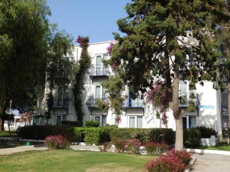 Club Blue White All Inclusive Turgutreis Exterior foto